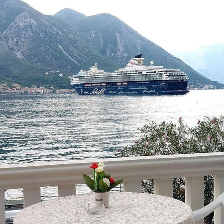 Montenegro Apartments - Private Beach Котор Экстерьер фото