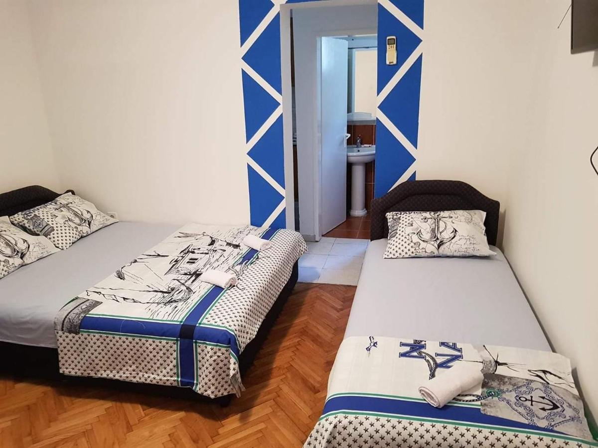Montenegro Apartments - Private Beach Котор Экстерьер фото