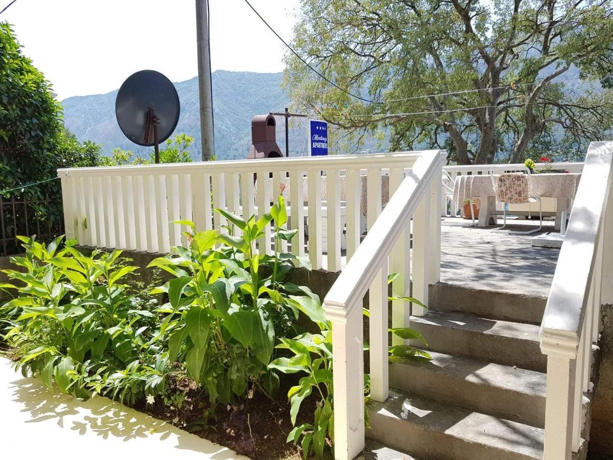 Montenegro Apartments - Private Beach Котор Экстерьер фото