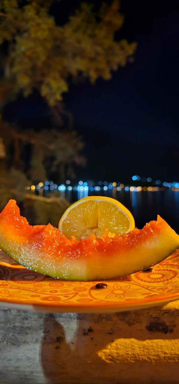 Montenegro Apartments - Private Beach Котор Экстерьер фото